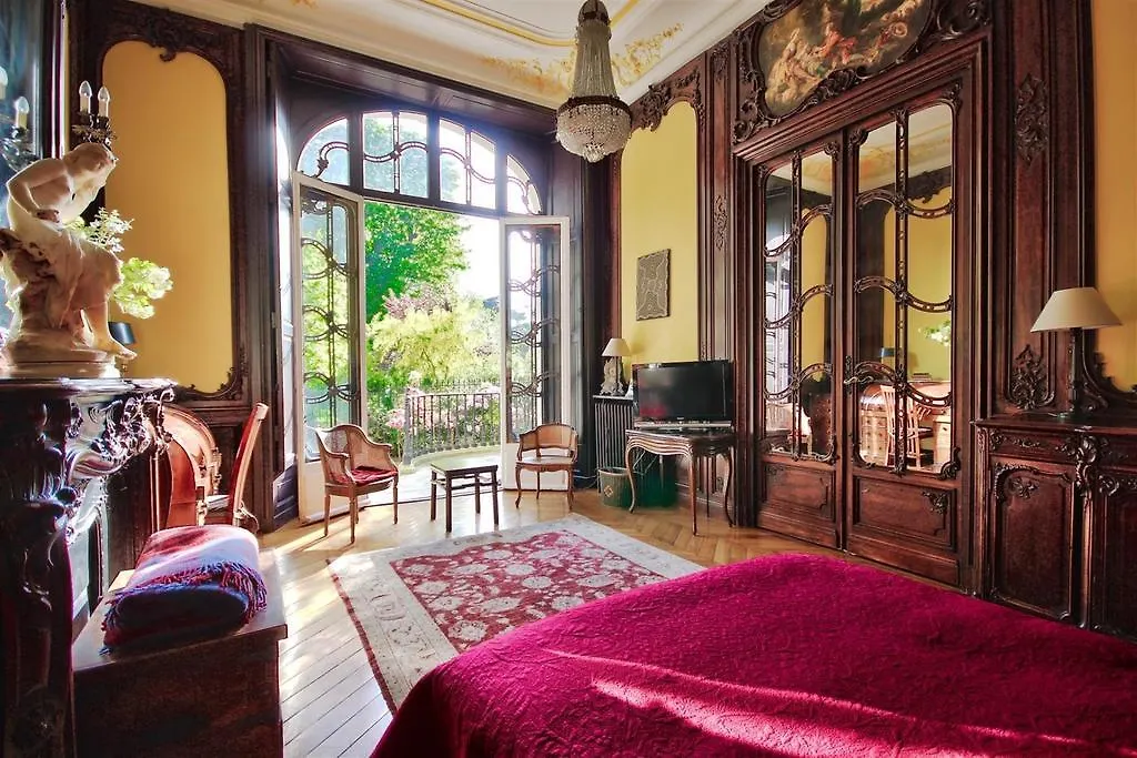 Alfred De Vigny Apartment Paris France