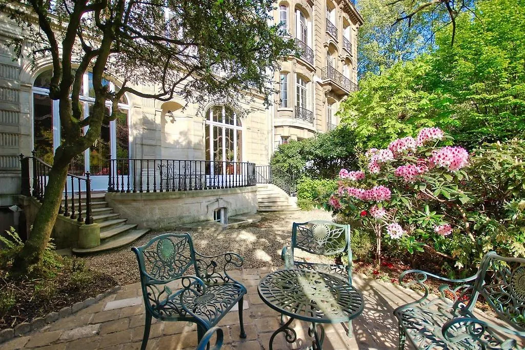 Alfred De Vigny Apartment Paris